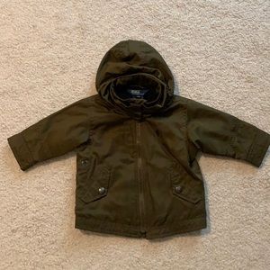 Polo army green raincoat with optional hood